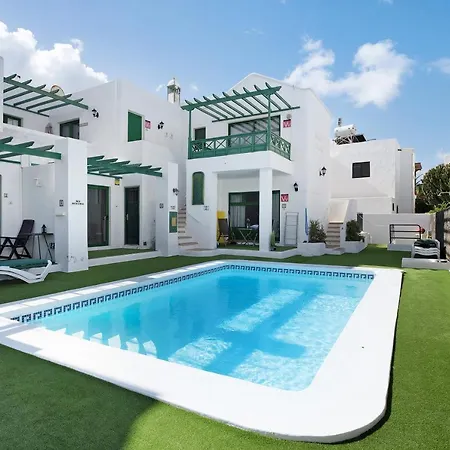 Apt 2 Las Palmeras III Lanzarote Puerto del Carmen  Exterior photo